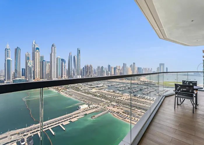 Family Friendly 2Bdr With Sea & City View